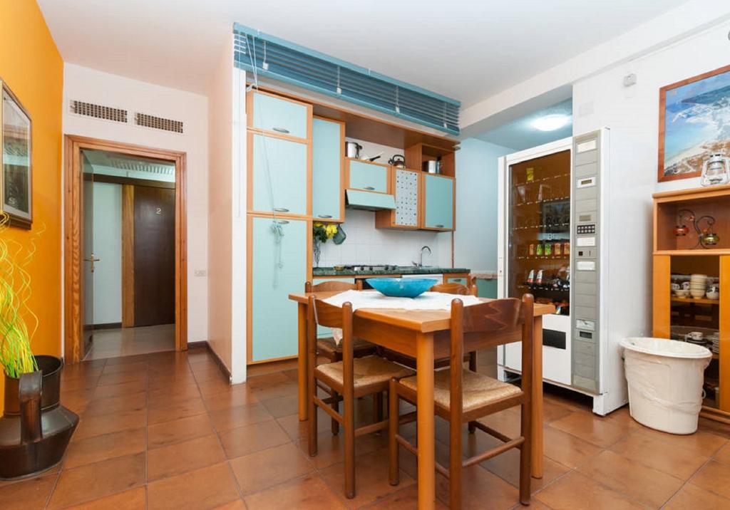 Moon House B&Bカリアリ 部屋 写真